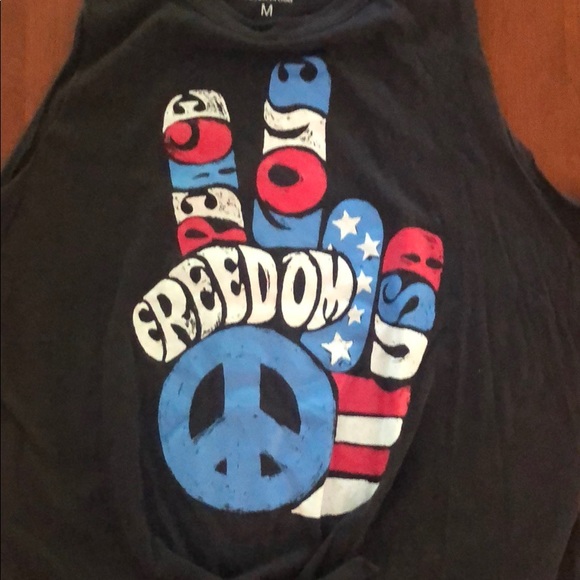 Chaser Peace and Freedom tank - Picture 3 of 5